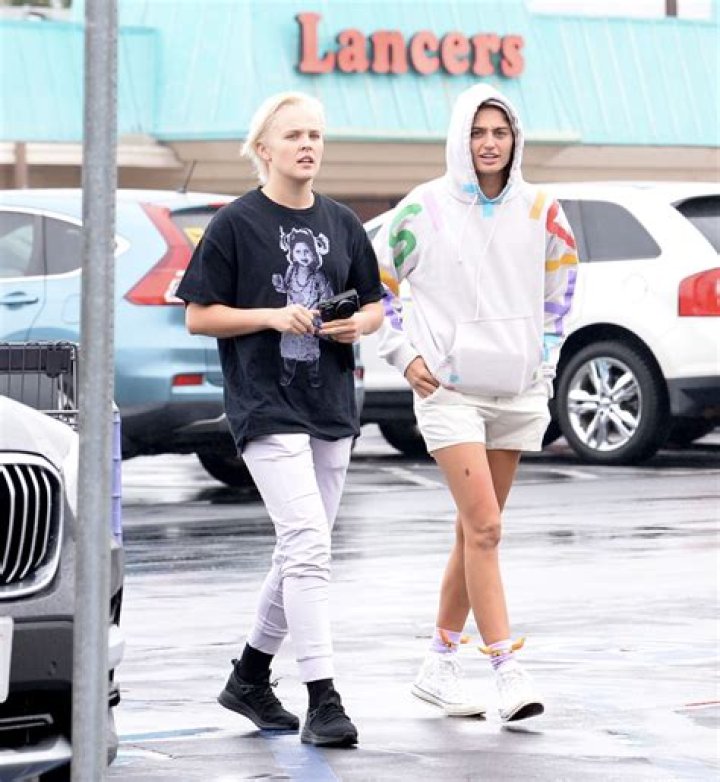JoJo Siwa out with girlfriend Kylie Prew