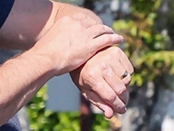 jon hamm wedding ring