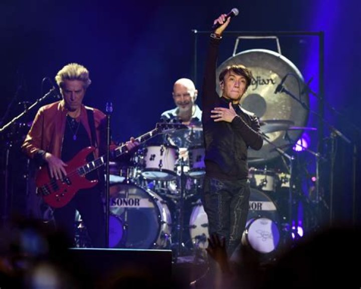 Journey at Mohegan Sun Arena