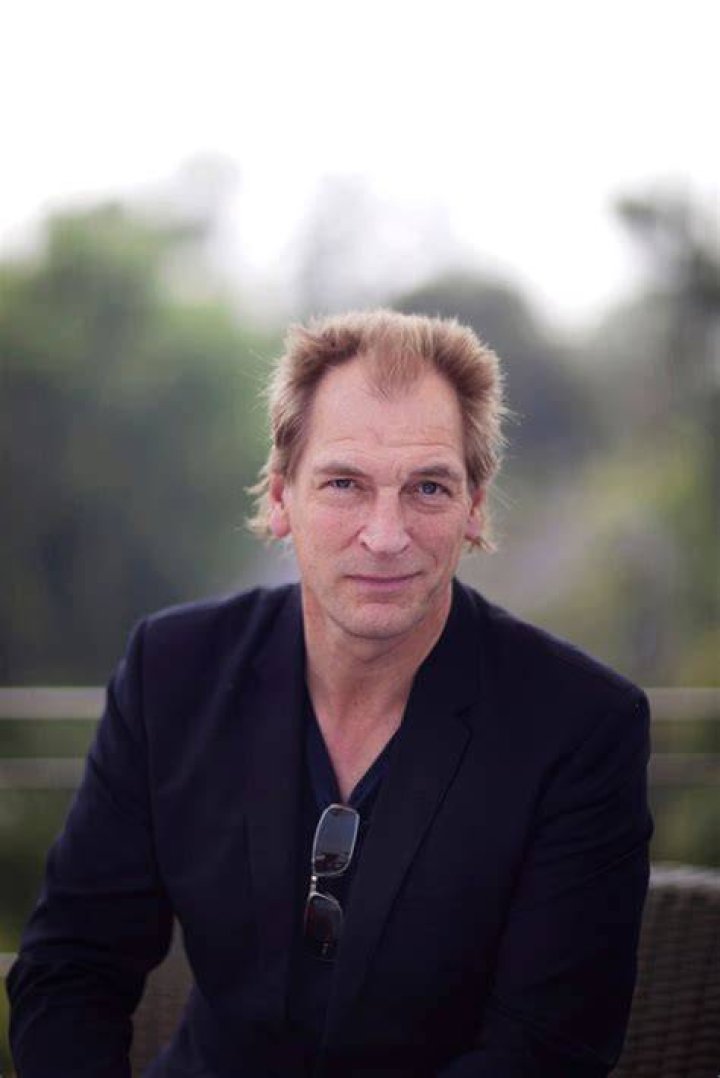 Julian Sands: Photos – Hollywood Life