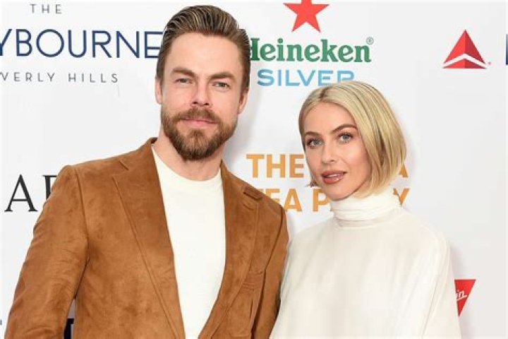Julianne and Derek Hough