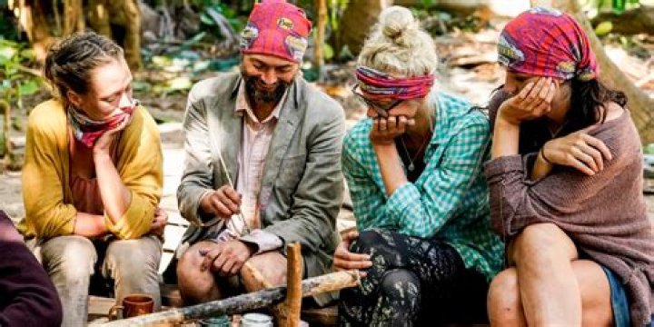 Julie Rosenberg: 5 Things To Know About The ‘Survivor: Edge Of Extinction’ Finalist