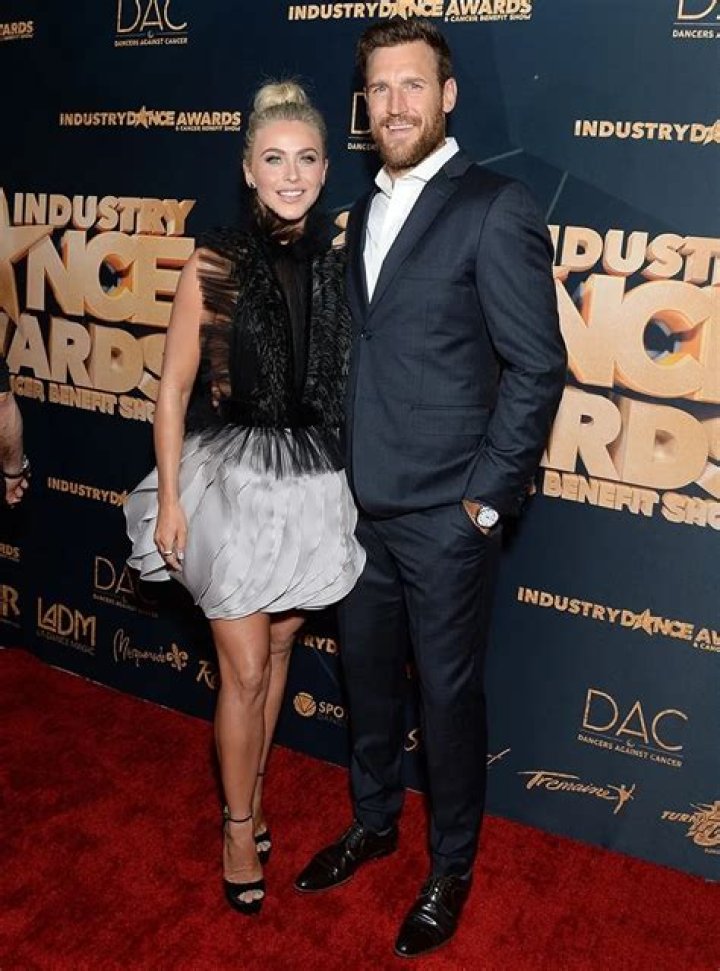 Julilanne Hough & Brooks Laich&rsquo;s Relationship Timeline
