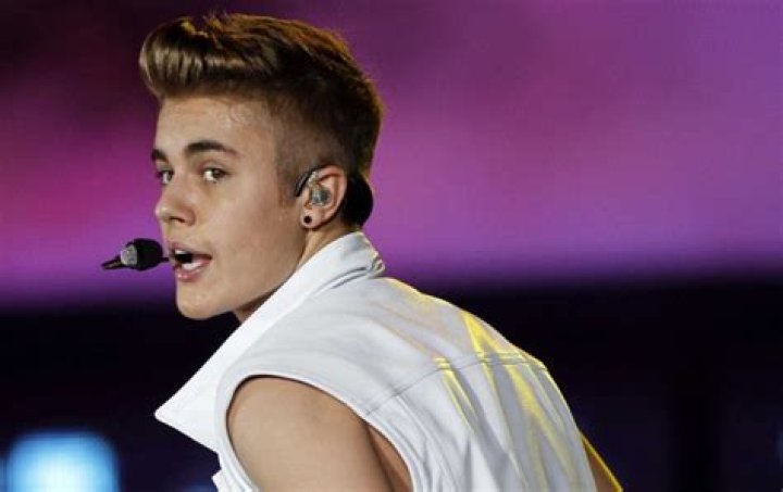 Justin Bieber Embarrassment