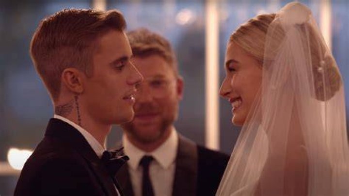 Justin Bieber Goes Shirtless & Shows Off His Tattoos For Wife Hailey Baldwin In Miami