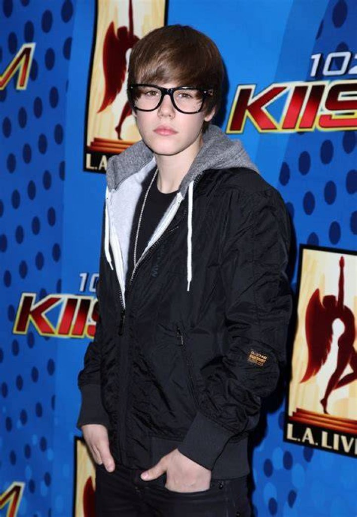 Justin Bieber & More Hot Guys – Hollywood Life