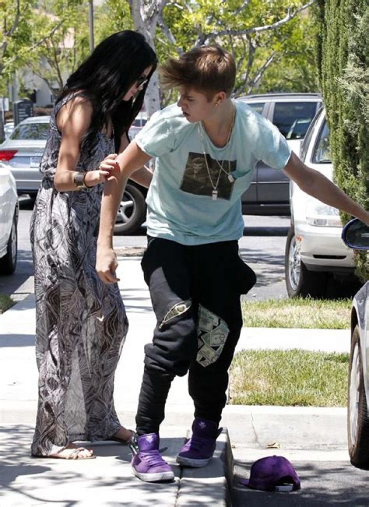 Justin Bieber Paparazzi Fight — Criminal Battery Investigation By Police? – Hollywood Life
