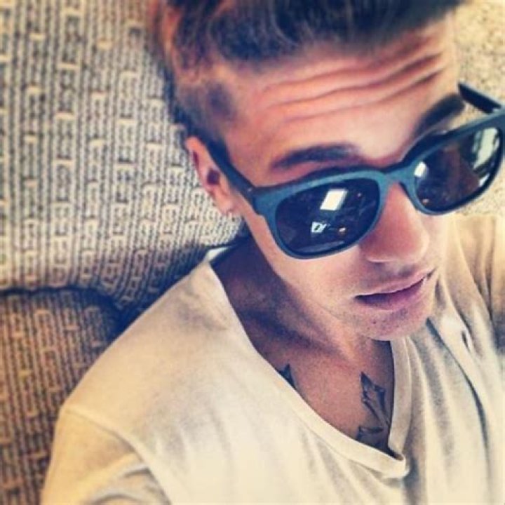 Justin Bieber: Stop Spanking Strippers — Your Fans Are Women