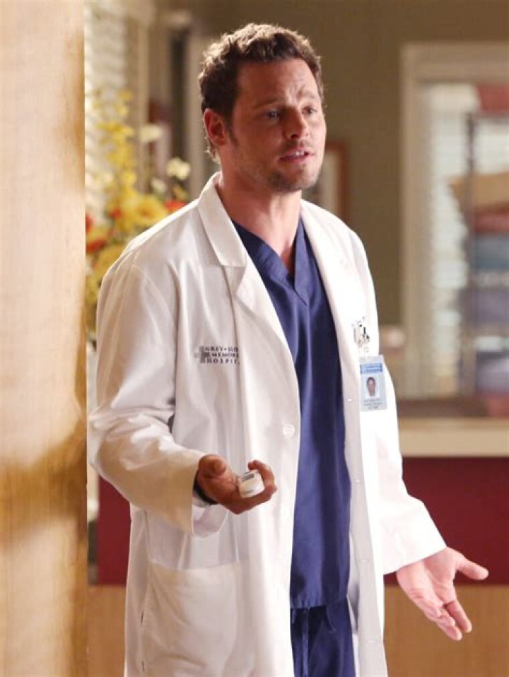 Justin Chambers Reveals ‘Grey’s Anatomy’ Exit Secrets In New Book – Hollywood Life
