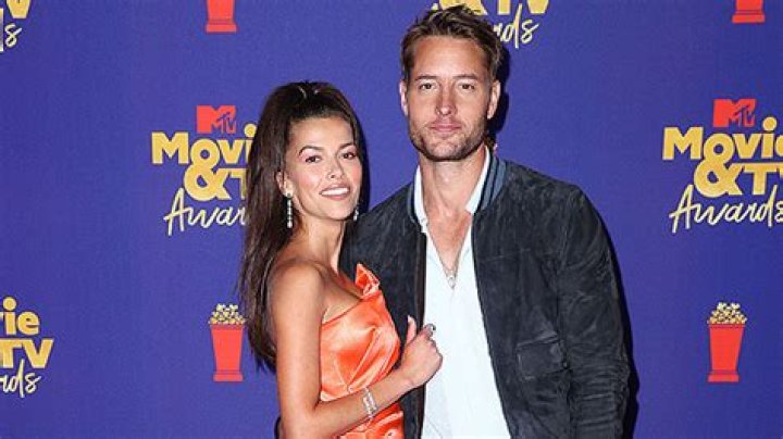 Justin Hartley & Sofia Pernas At MTV Movie & TV Awards 2021 – Hollywood Life