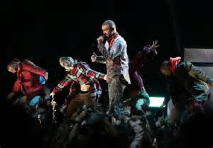 Justin Timberlake Super Bowl Pics — See Photos From Halftime