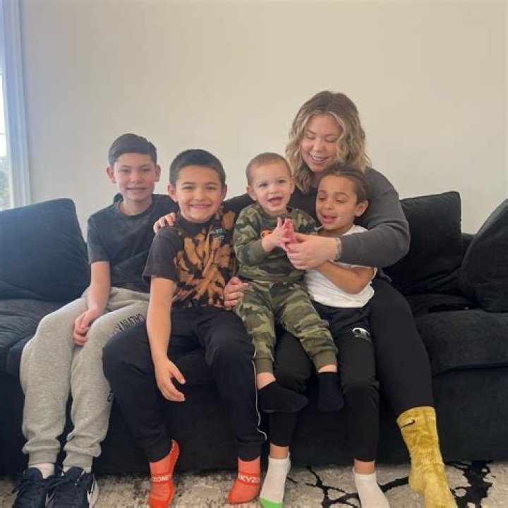 Kailyn Lowry and sons