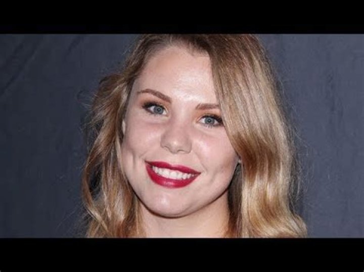 Kailyn Lowry Hair Makeover: Shows Off Stunning Darker Locks In Gorgeous New Photo