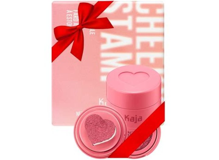 Kaja Cheeky Stamp Heart Applicator Blush