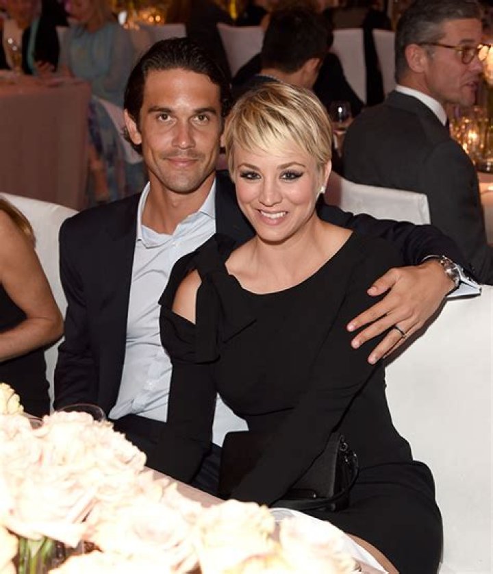 Kaley Cuoco Ditches Ryan Sweeting’s Last Name After Divorce — Pic