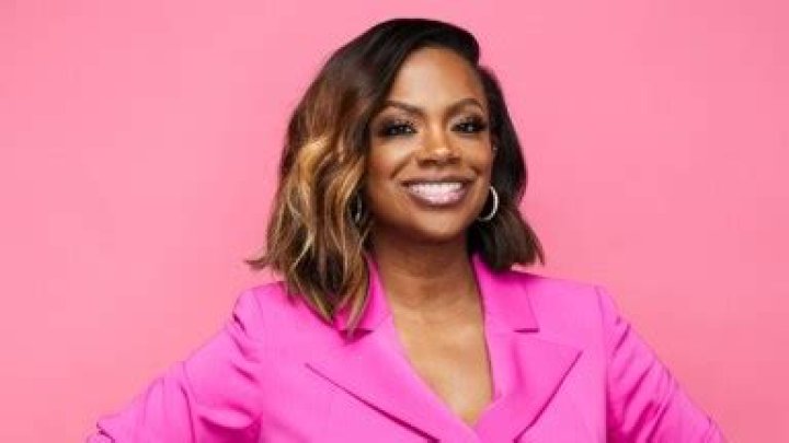 Kandi Burruss bathing suit vacation pic