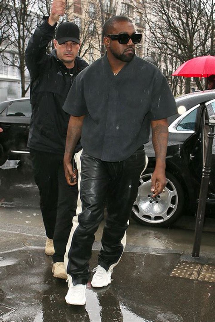 Kanye West ‘Restricted’ By Instagram For Violating Policies – Hollywood Life