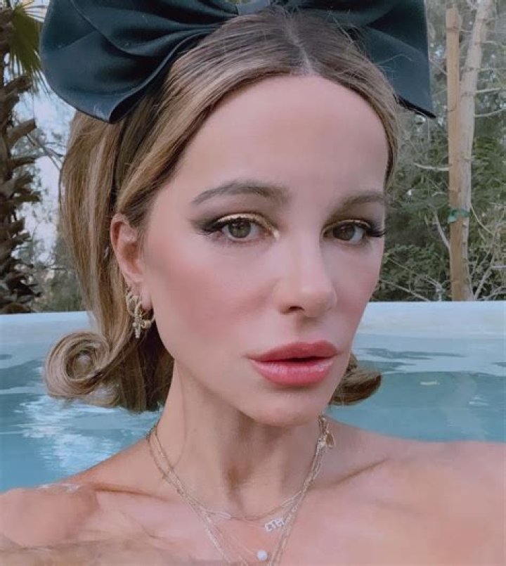 Kate Beckinsale Bikini