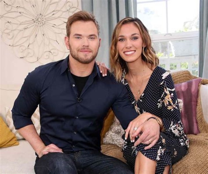 Kellan Lutz and wife
