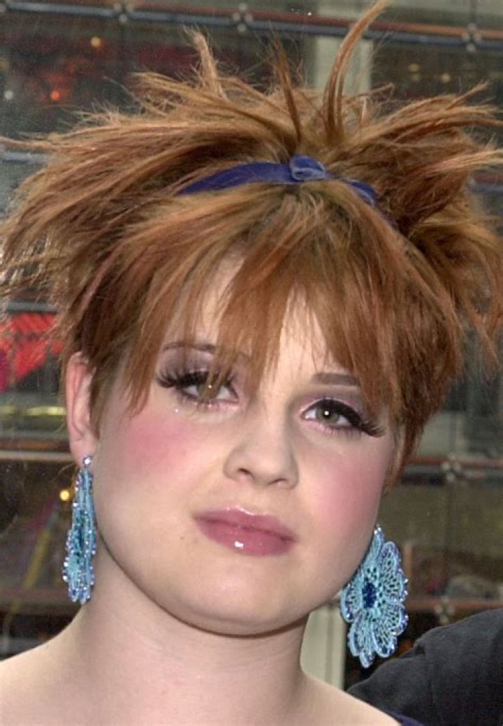 Kelly Osbourne in 2002