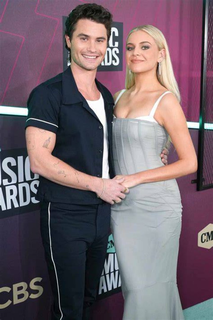 Kelsea Ballerini, Chase Stokes