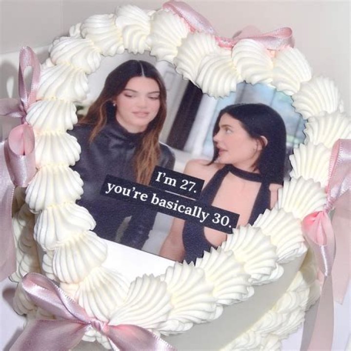 Kendall Jenner Pregnancy Meme