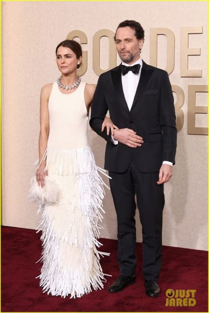Keri Russell & Matthew Rhys — PHOTOS
