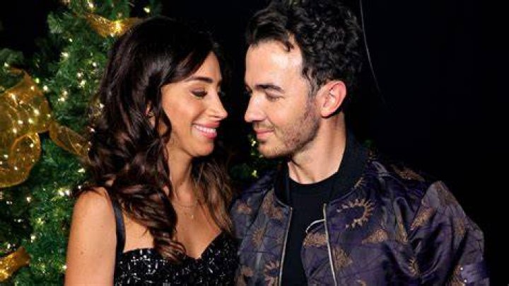 Kevin & Danielle Jonas at the 2020 Grammys