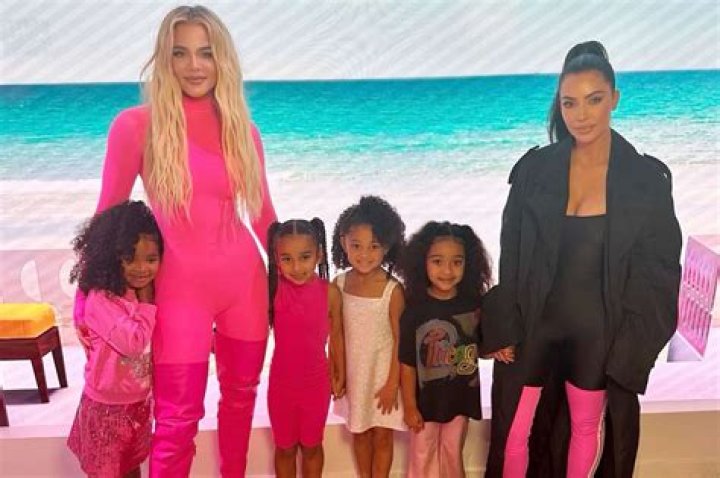 Khloe Kardashian Shares Rare Cousin Holiday Photo Of True, Stormi, Chicago, Dream & Psalm