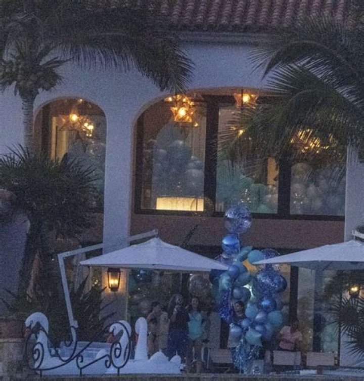 Kim Kardashian In Mexico