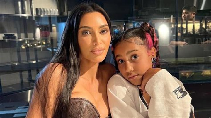 kim kardashian kany ewst