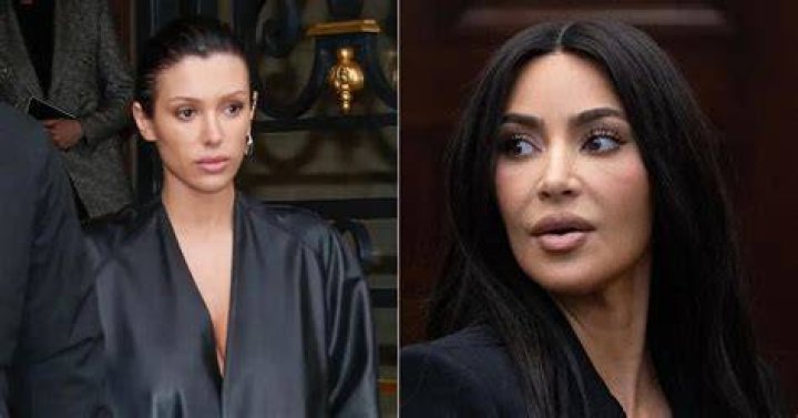kim kardashian leaves craigs in LA, CA Pictured: Kim Kardashian Ref: SPL5015255 100818 NON-EXCLUSIVE Picture by: Pap Nation / SplashNews.com Splash News and Pictures Los Angeles: 310-821-2666 New York: 212-619-2666 London: 0207 644 7656 Milan: +39 02 4399 8577 Sydney: +61 02 9240 7700 World Rights