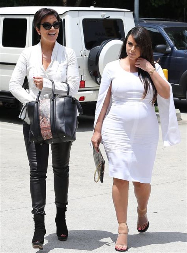 Kim Kardashian’s Weight Loss After Pregnancy — Kris Jenner Clears The Air – Hollywood Life