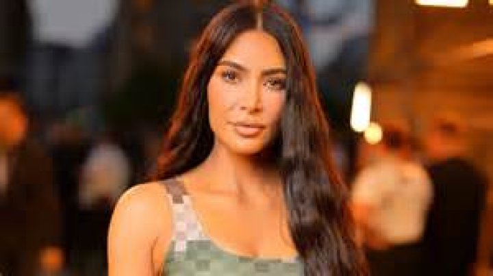 Kim Kardashian Shares Cute New Video Of Chicago Feeding True & Shopping At Target