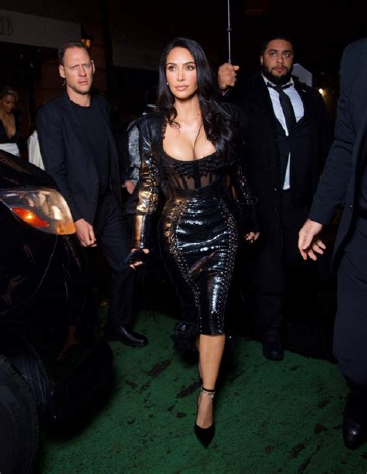 Kim Kardashian showing crazy cleavage