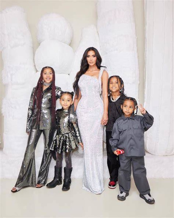 Kim Kardashian Stuns In Sweet Family Xmas Photos With Her 4 Kids & Without Kanye