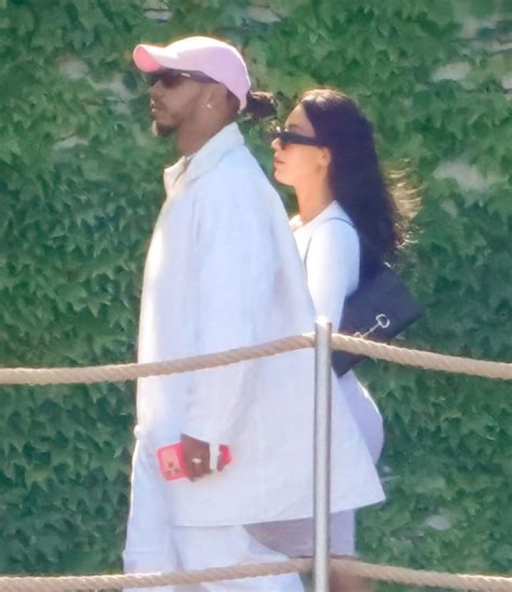 Kim Kardashian walking
