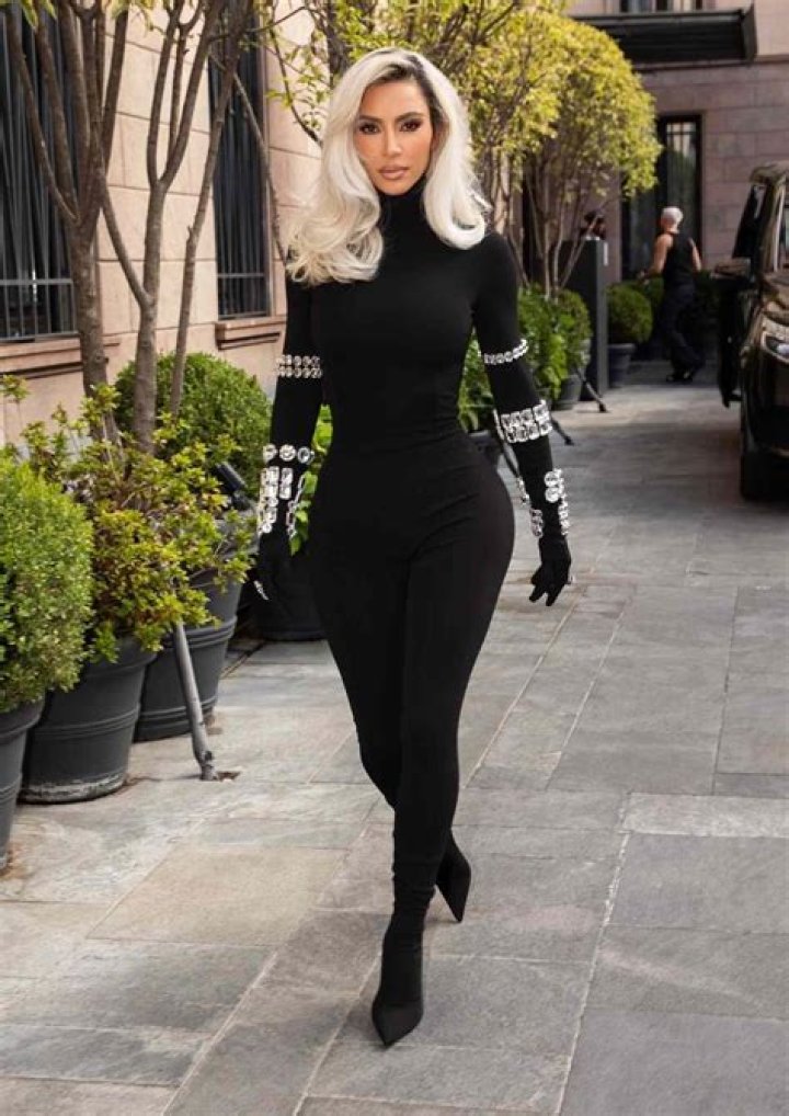 Kim Kardashian Wearing Dolce & Gabbana In Milan