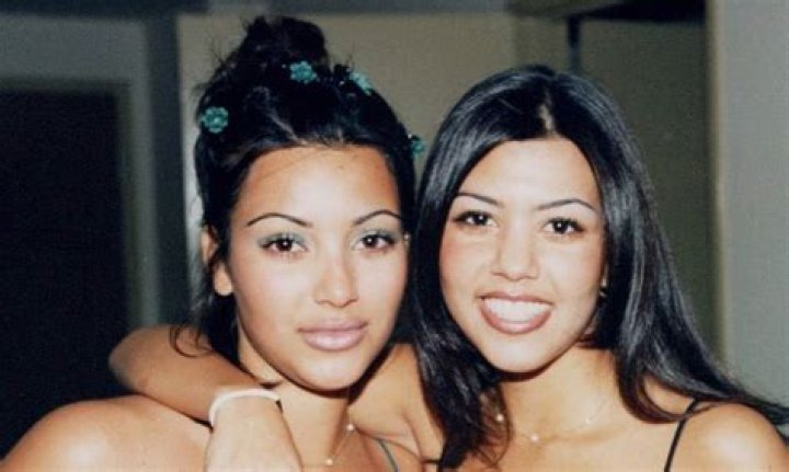 Kim Kourtney Kardashian 90's Pic