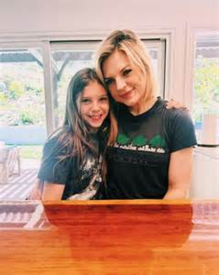 Kirsten Bosch And Her Daughter Voting In Iowa