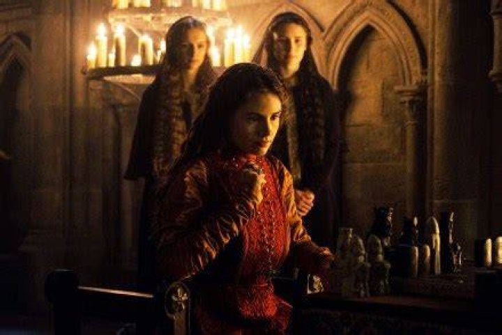 ‘Knightfall’s Genevieve Gaunt: Princess Isabella Is A ‘Driving Force’ In ‘Dangerous’ Season 2