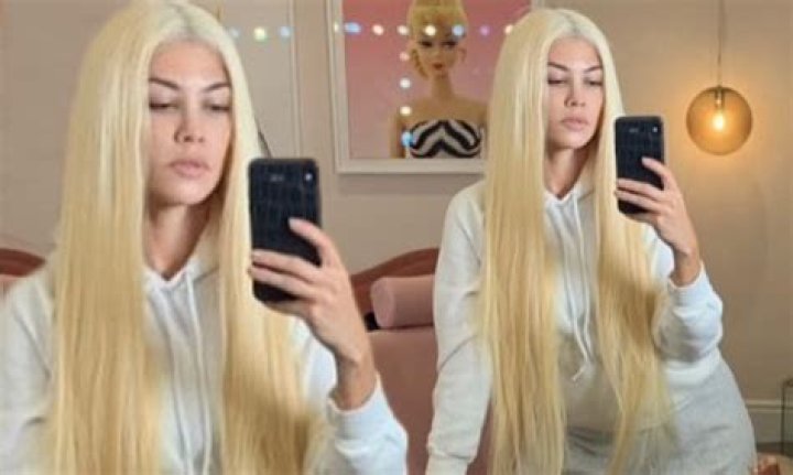 Kourtney Kardashian Rocks Blonde Hair Makeover In New Photos – Hollywood Life