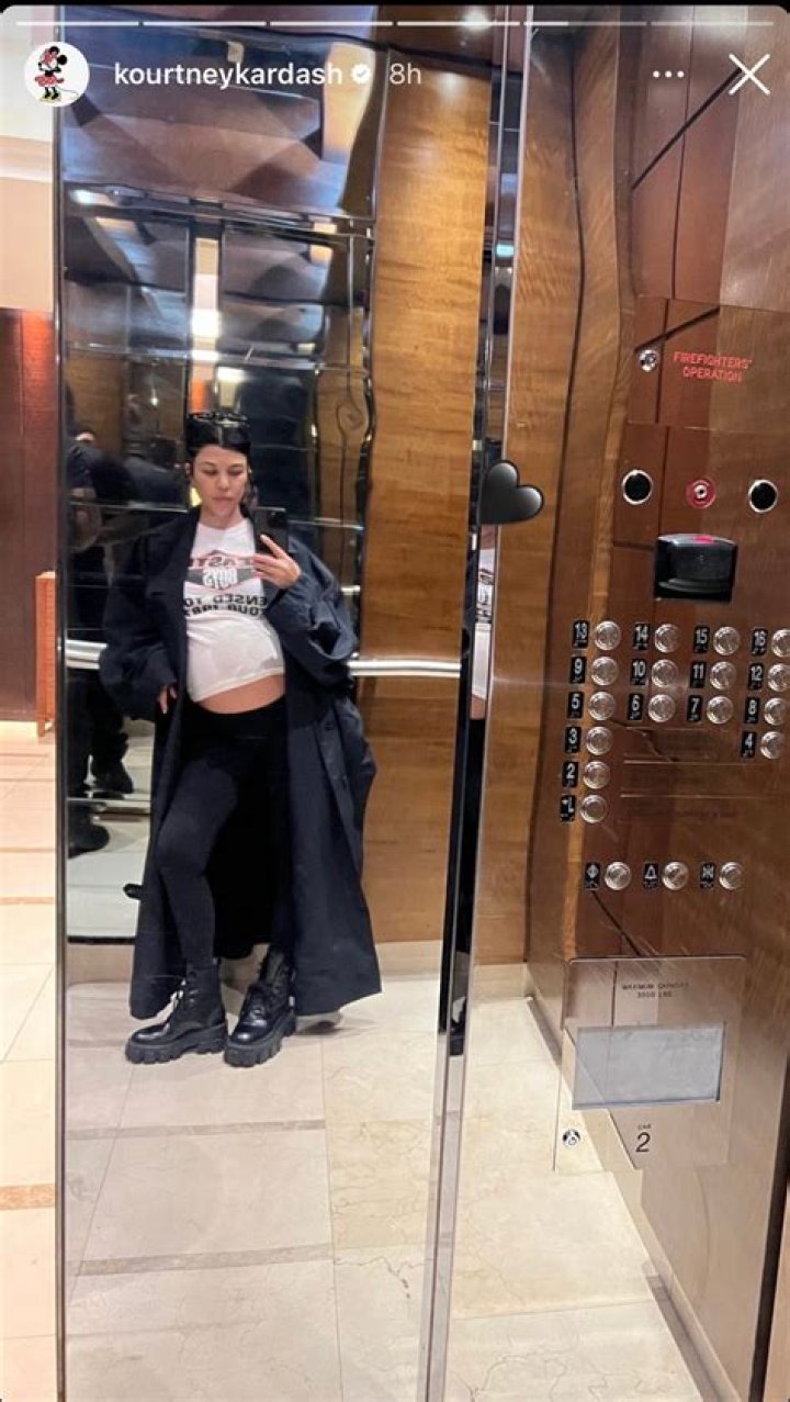 Kourtney Kardashian Shows Off Her Trim Waist