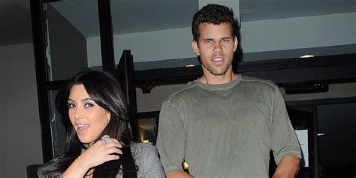 ‘Kourtney & Kim Take Miami’ Recap — The Kardashians Diss Kris Humphries – Hollywood Life