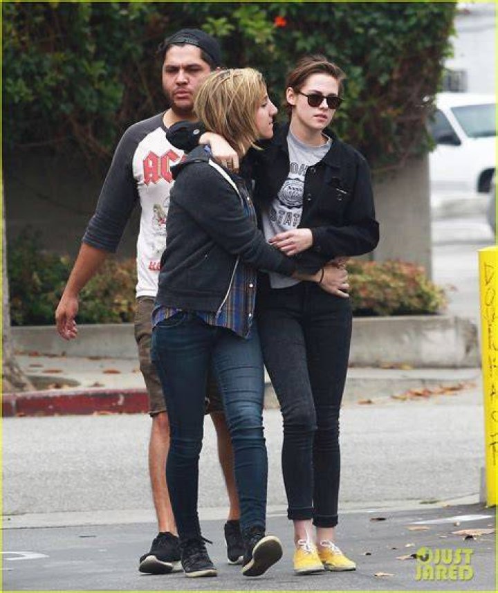 Kristen Stewart Alicia Cargile