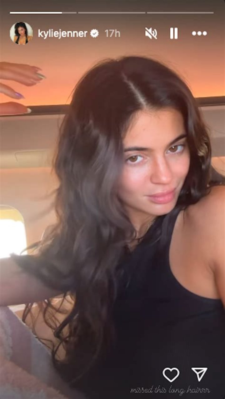 Kylie Jenner Debuts Long Brown Hair Makeover For Valentine’s Day – Hollywood Life