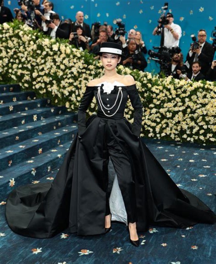 Kylie Jenner Reveals She Could Not Sit For Hours Wearing Met Gala Dress In BTS Video: Watch