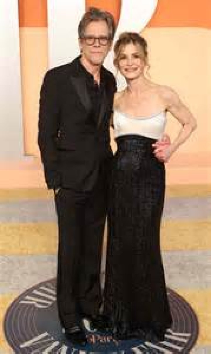 Kyra Sedgwick, left, and Kevin Bacon arrive at the 70th annual Directors Guild of America Awards at The Beverly Hilton hotel on Saturday, Feb. 3, 2018, in Beverly Hills, Calif. (Photo by Chris Pizzello/Invision/AP)