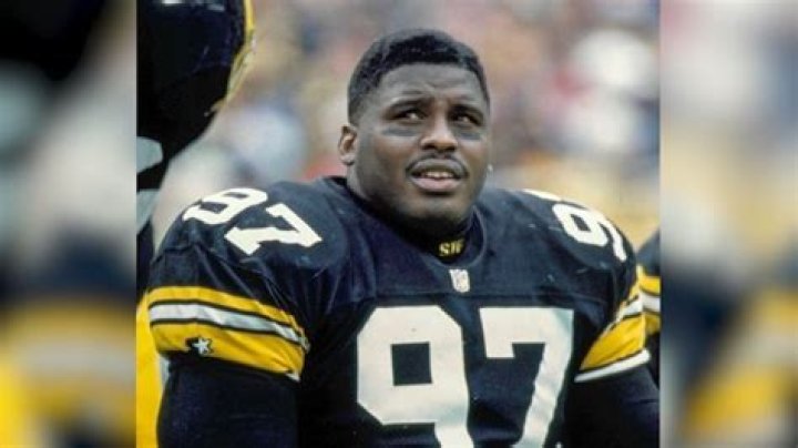 LA Rams player Raymond Richards