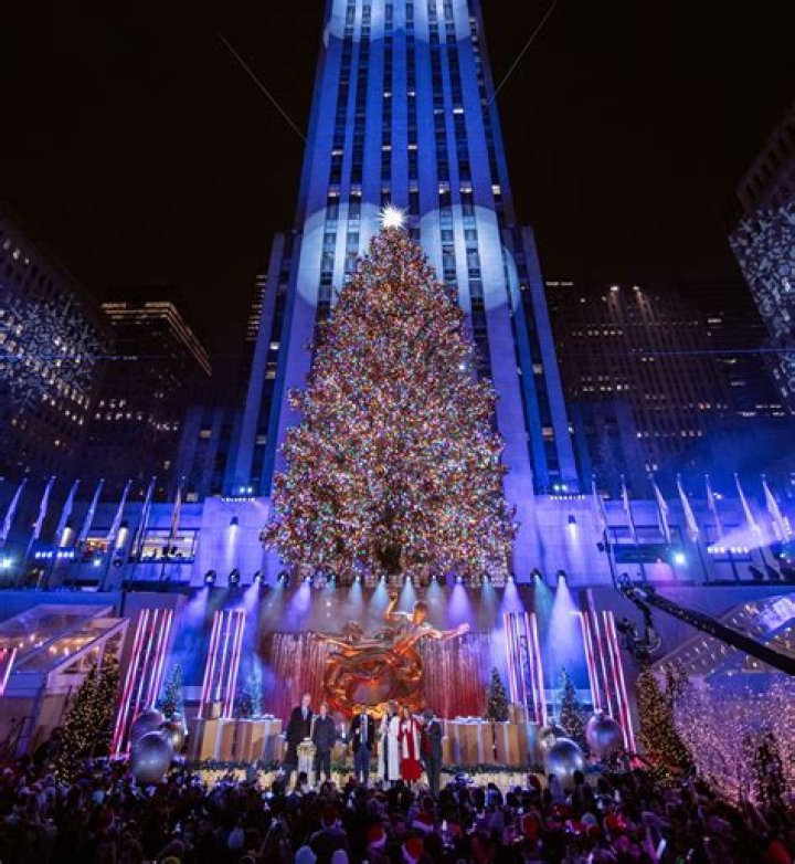 Lady Gaga & Tony Bennett Perform Classic At ‘Christmas In Rockefeller Center’